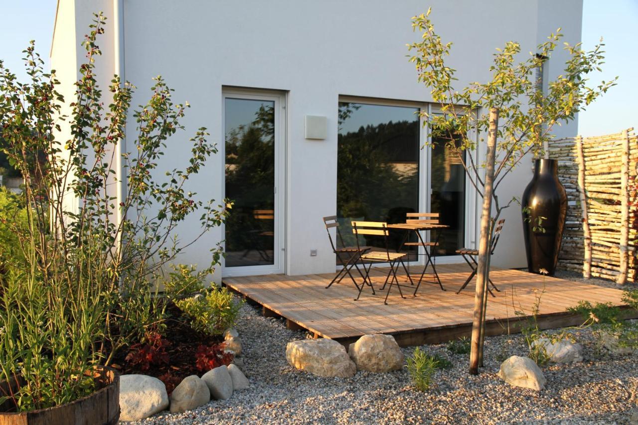 Apartmany Hluboka Nad Vltavou S Vyhledem Na Zamek 외부 사진