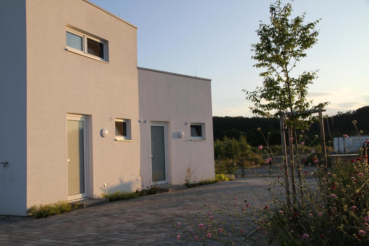 Apartmany Hluboka Nad Vltavou S Vyhledem Na Zamek 외부 사진